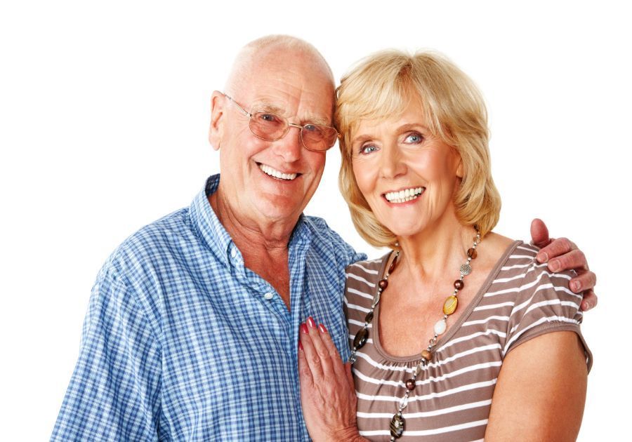 ¿Qué cuidados necesitan los implantes dentales?