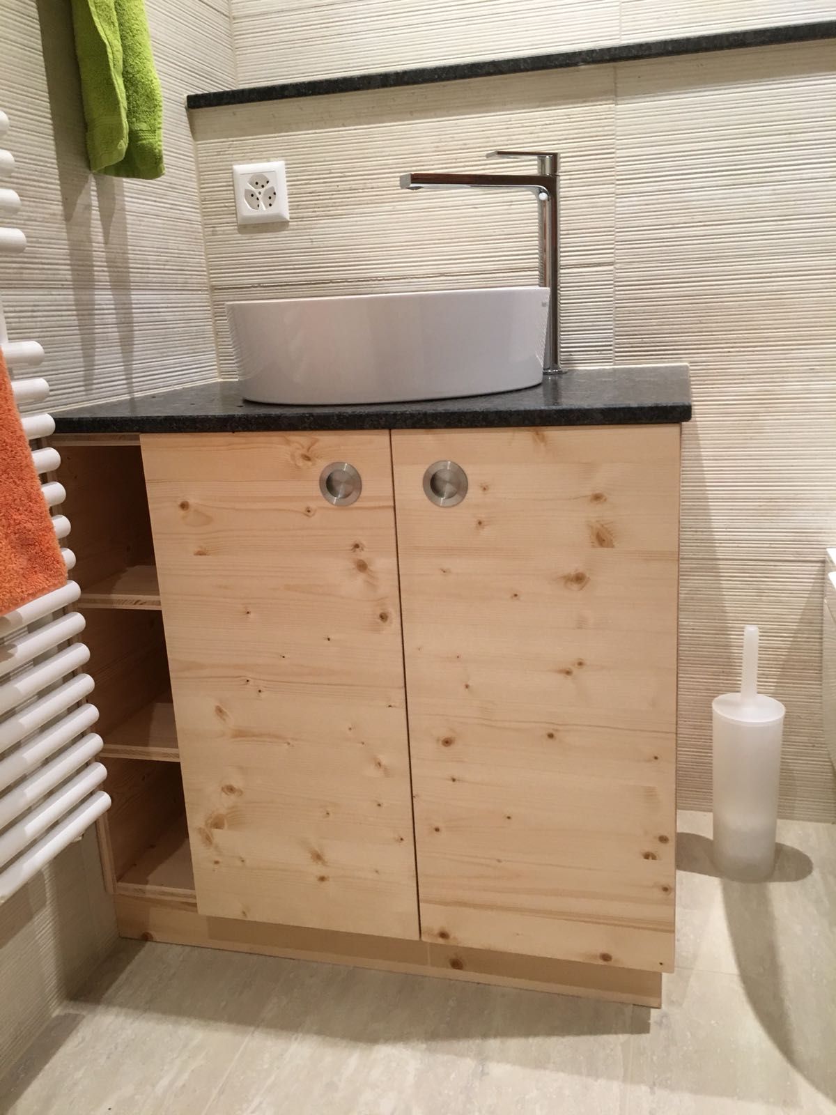 Badmöbel - Schreinerei Ritter