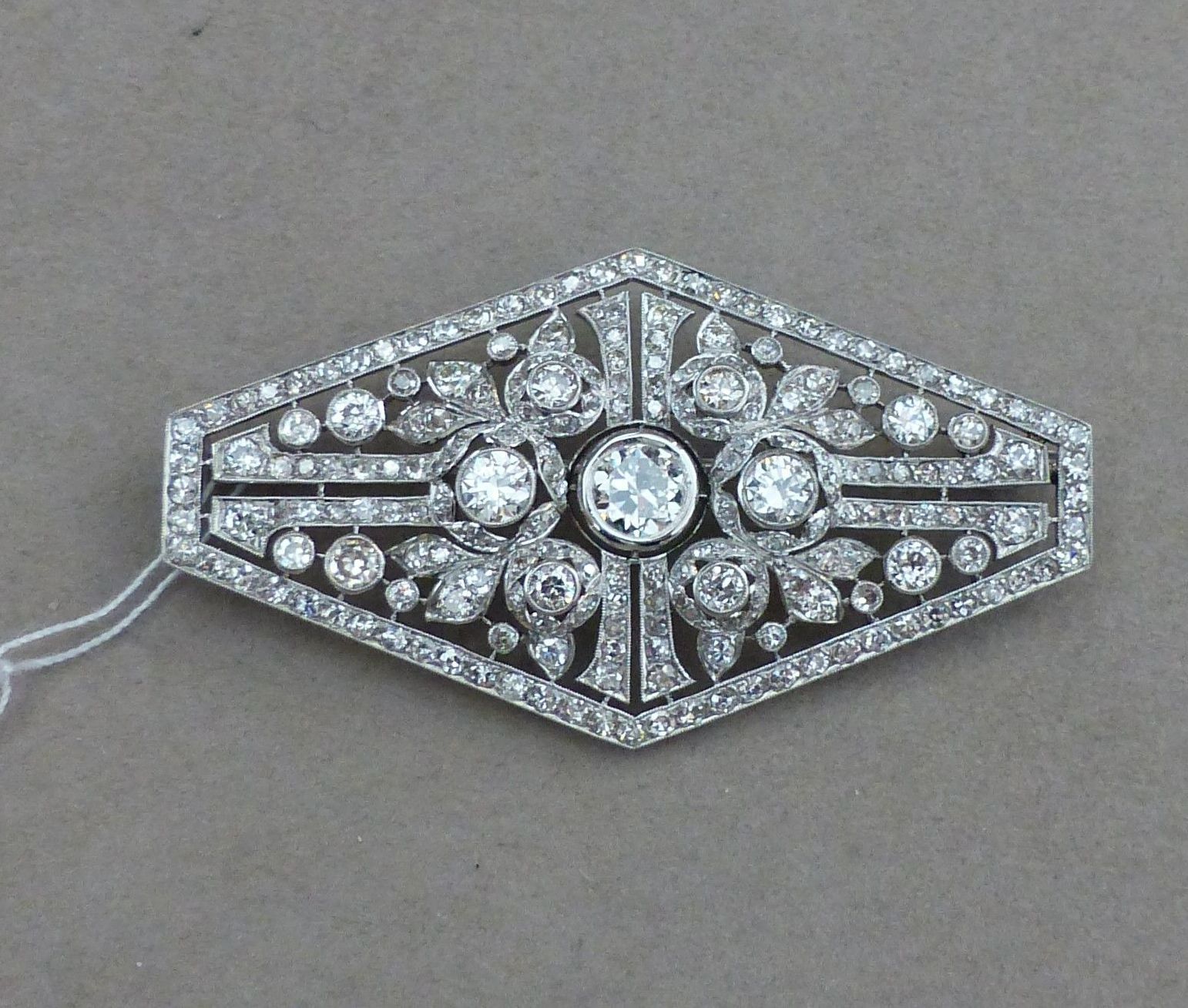 Broche en diamants époque 1920