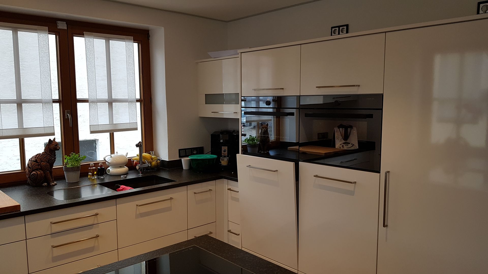 Einbauküchen mit V-Zug Geräten