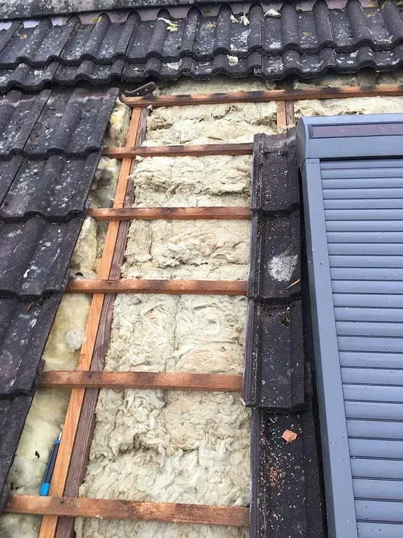 rampants de toiture qui ont besoin de rénovation