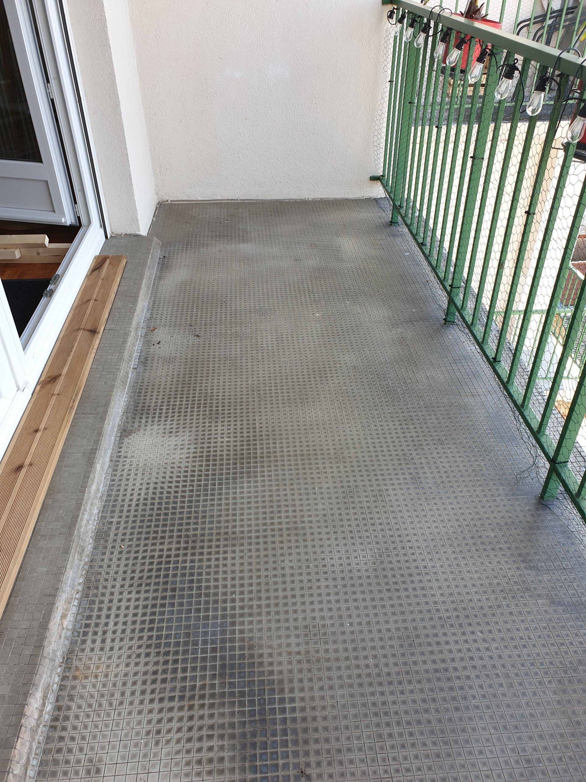 Balcon avant sa rénovation