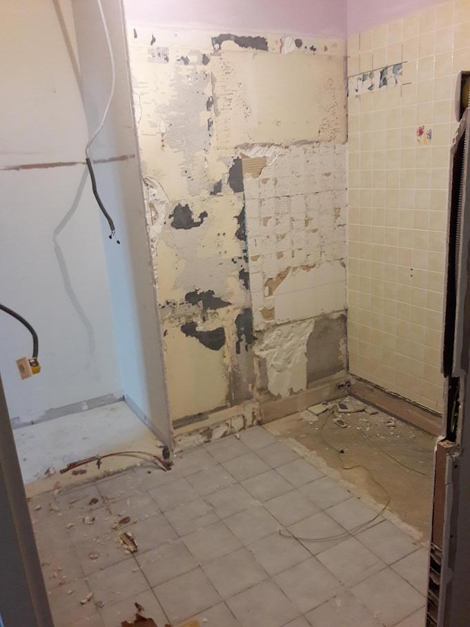 Salle de bain en cours de rénovation