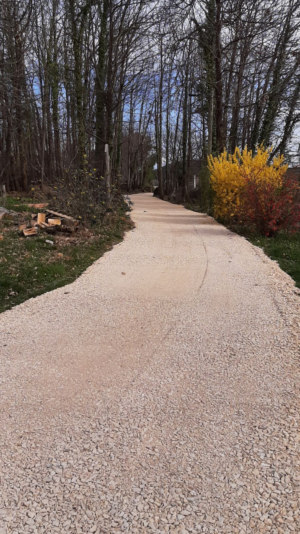 Terrassement d'une allée