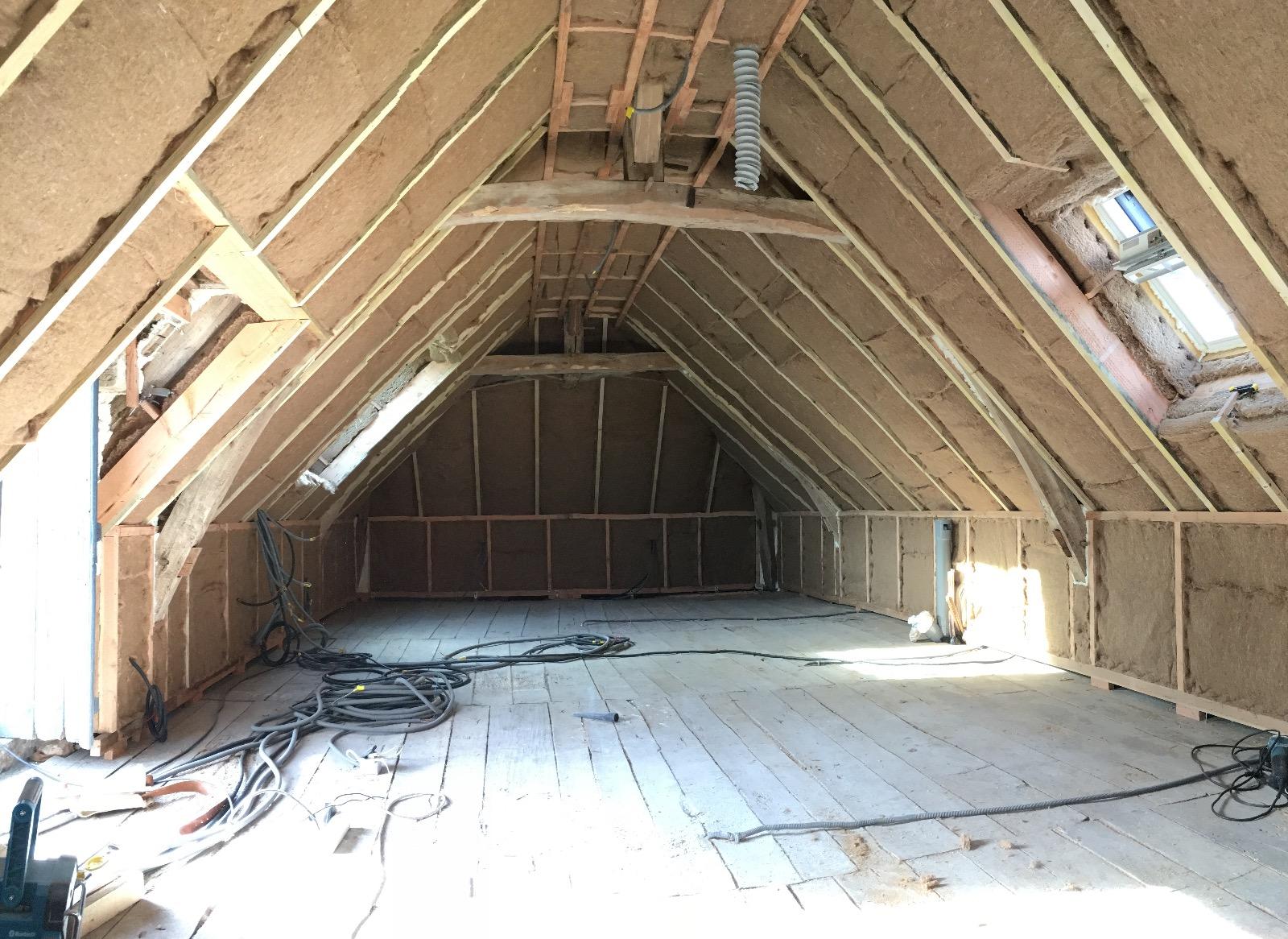 280 et 320 mm d'isolation écologique - après | Menuiserie Delort Agencement Dordogne