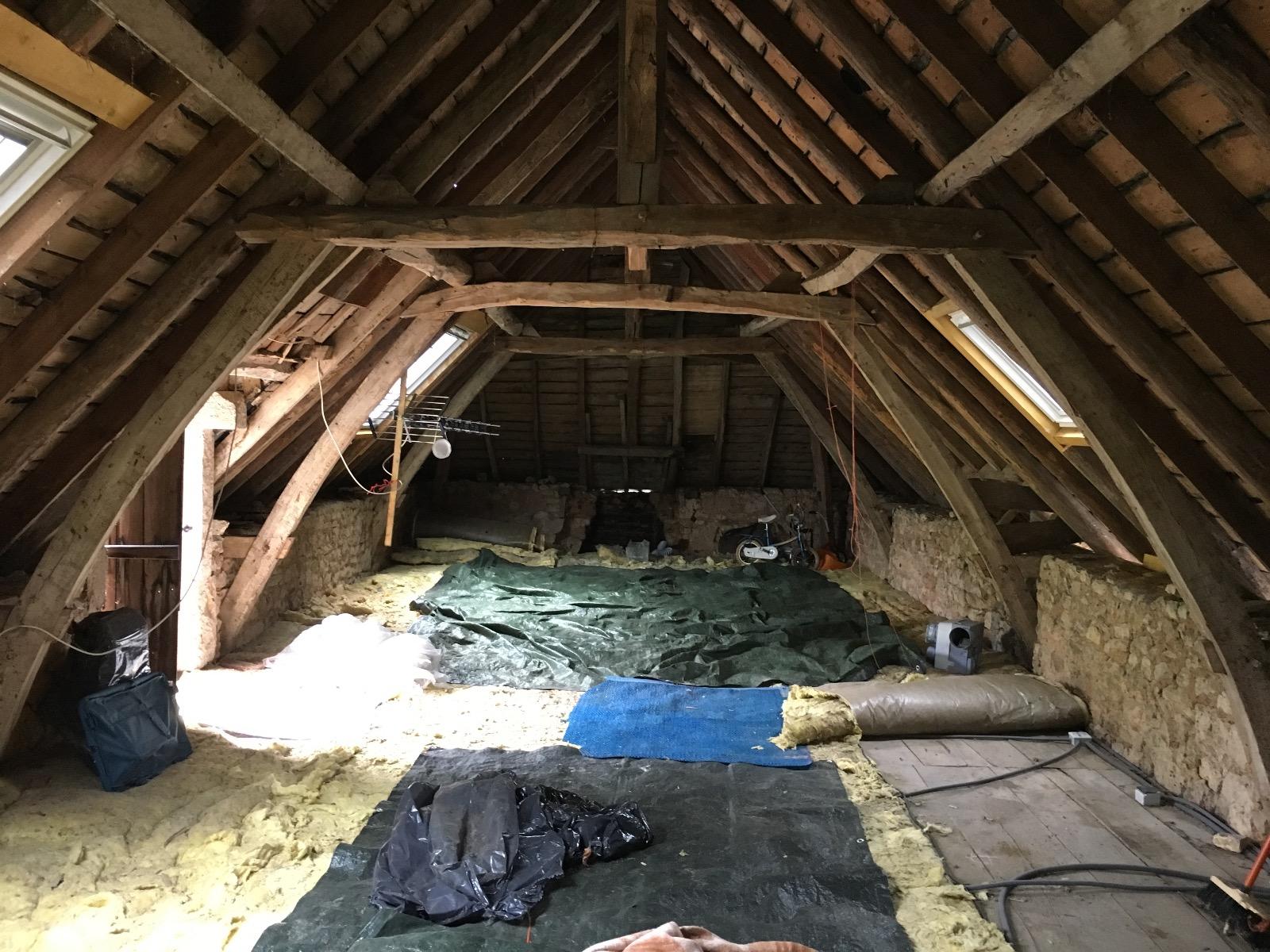 280 mm d'isolant naturel - avant | Menuiserie Delort Agencement Dordogne