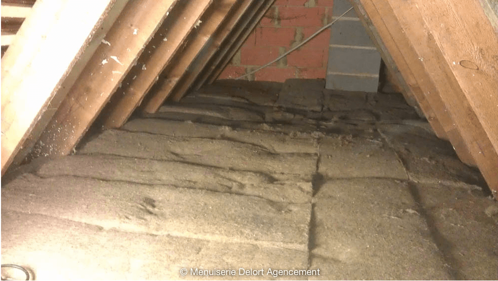Isolation thermique et phonique de combles perdus en chanvre | Menuiserie Delort Agencement Dordogne