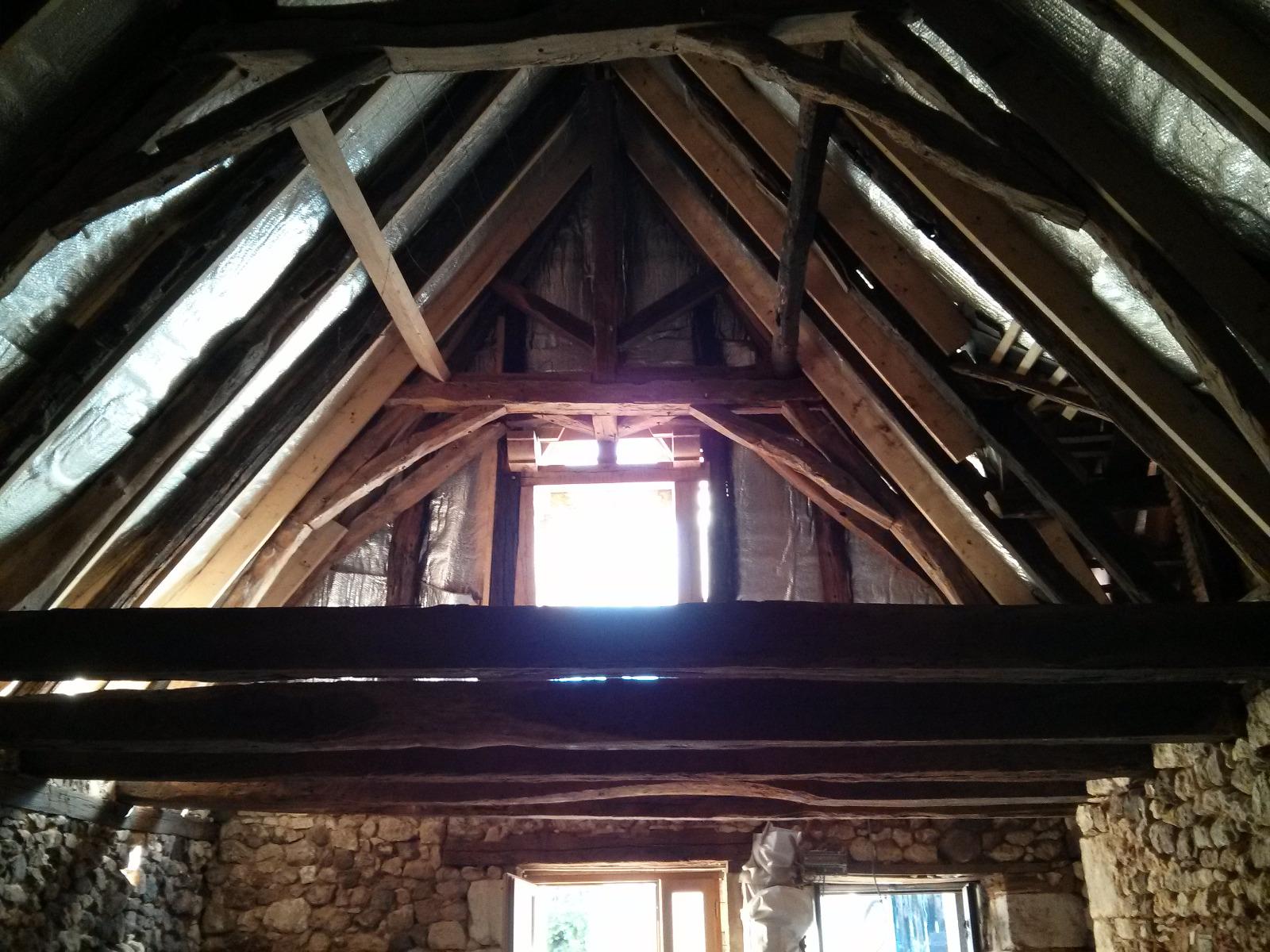 Modification de charpente | Menuiserie Delort Agencement Dordogne