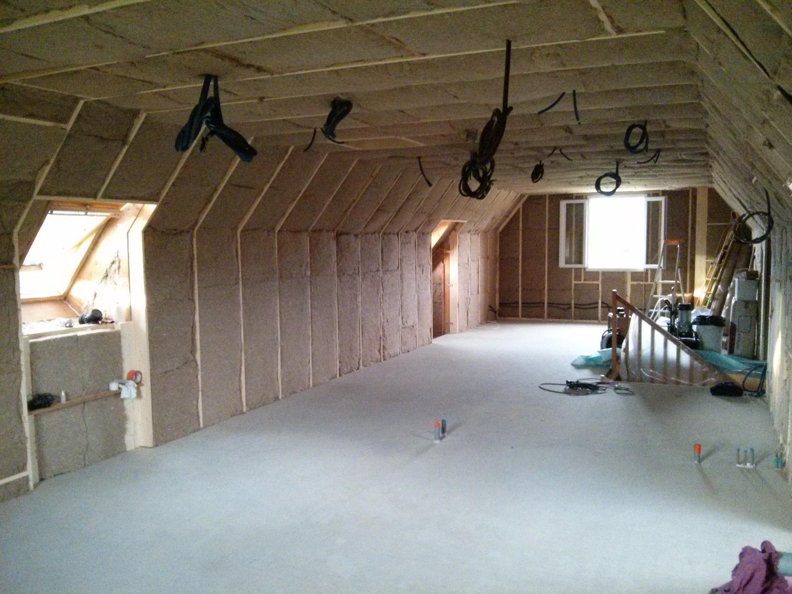 Isolation de combles à Sarlat, avec du chanvre-lin | Menuiserie Delort Agencement Dordogne