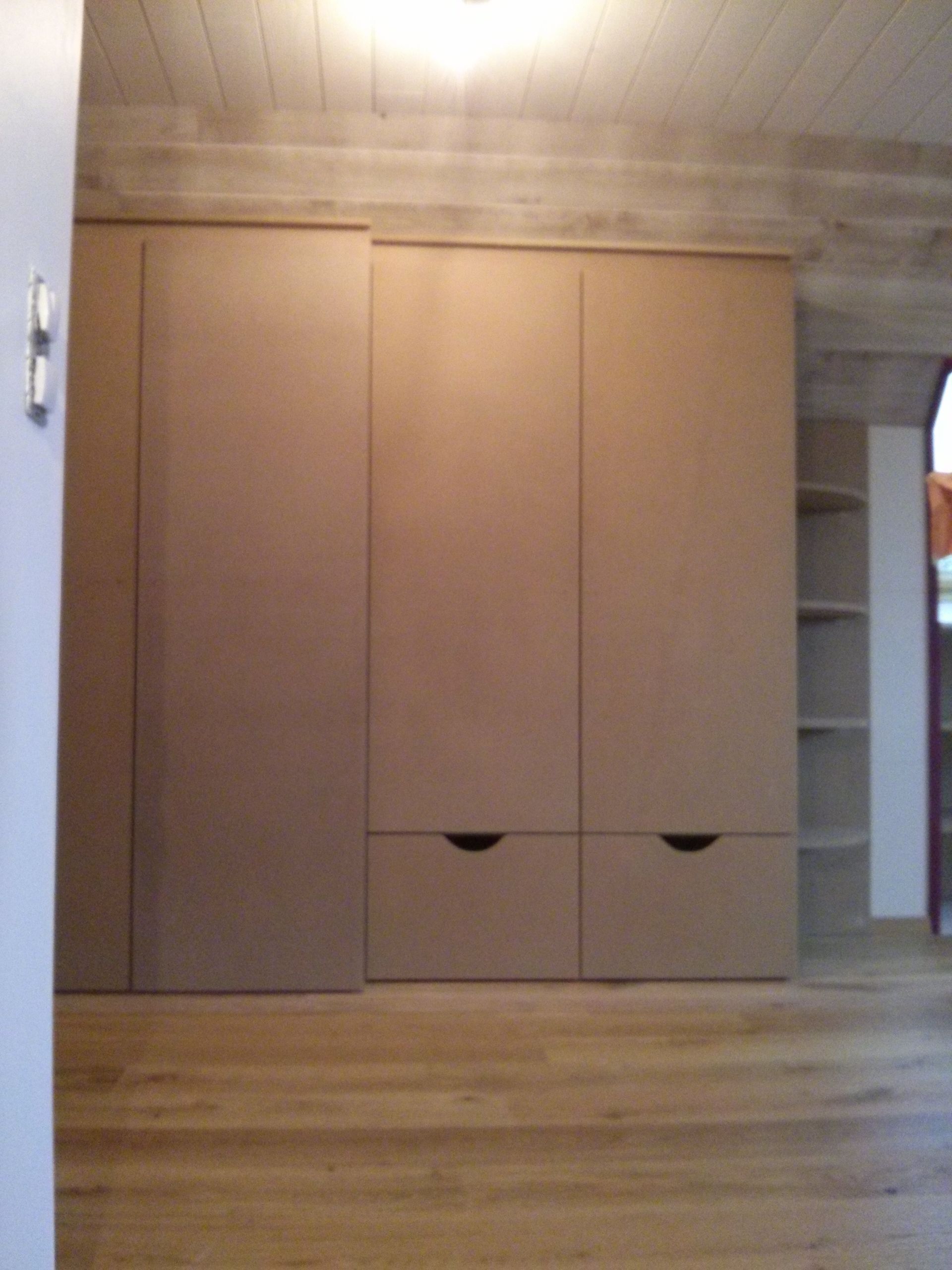 Photo d'une installation de rangements | Menuiserie Delort Agencement Dordogne