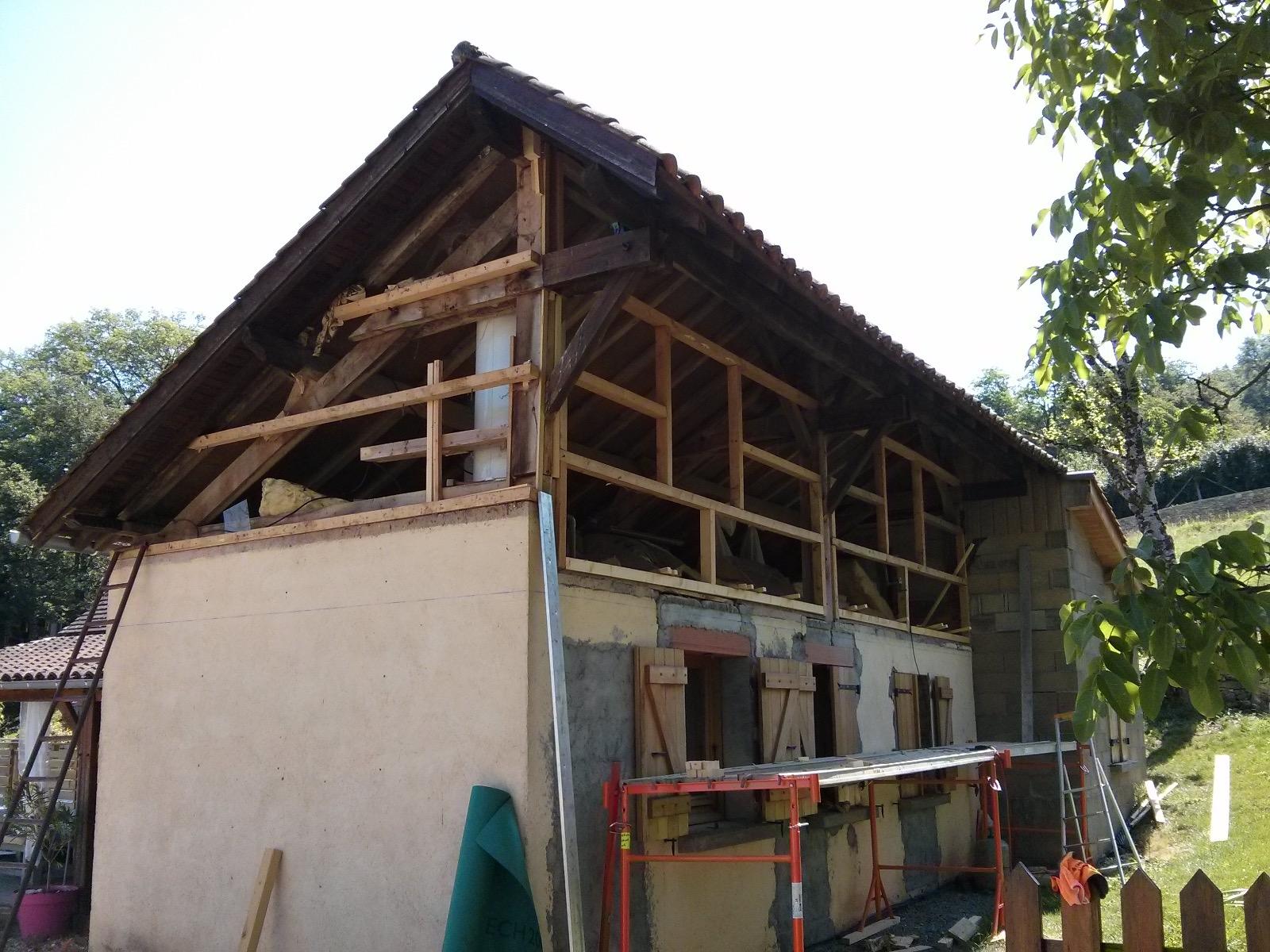Rénovation d'un bardage en Mélèze | Menuiserie Delort Agencement Dordogne