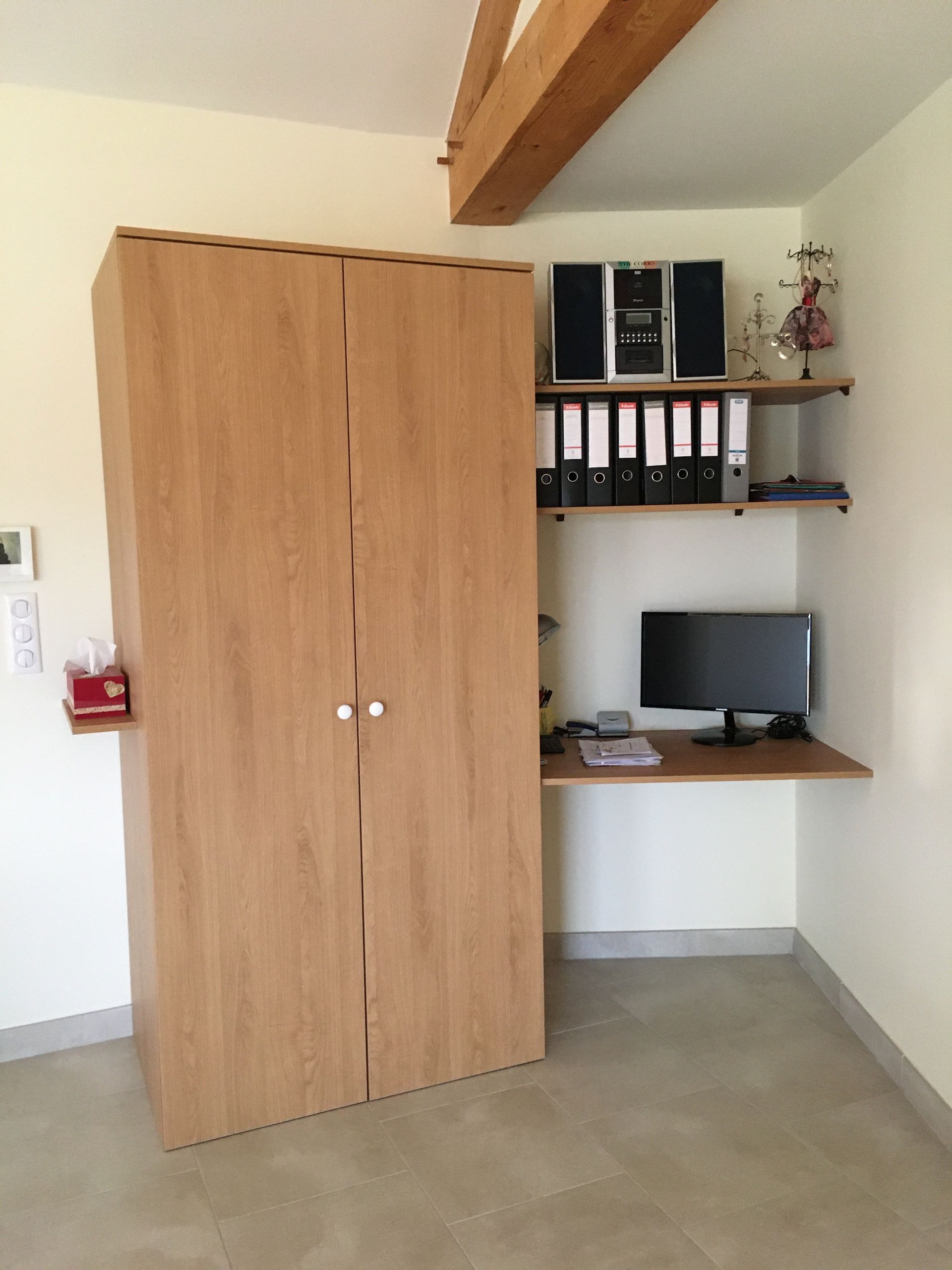 Création d'un bureau sur mesure | Menuiserie Delort Agencement Dordogne