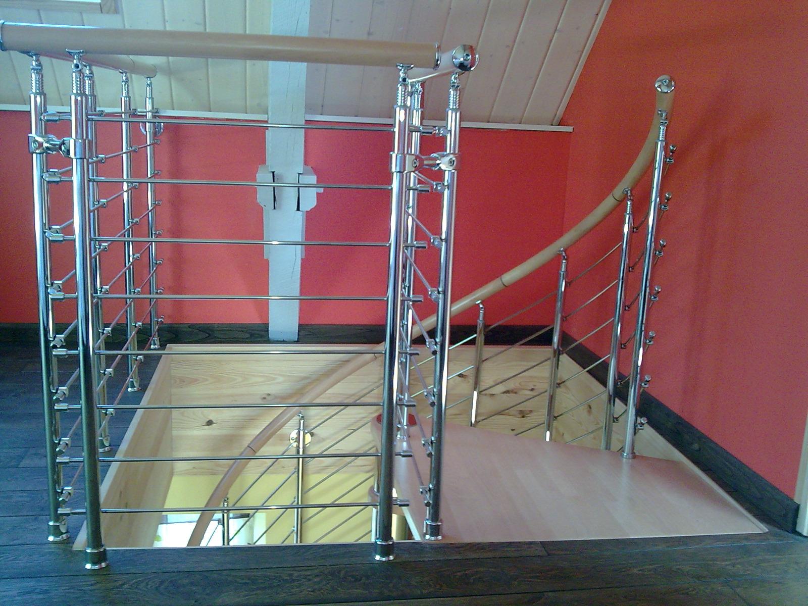 Frêne et chrome à Thenon | Menuiserie Delort Agencement Dordogne