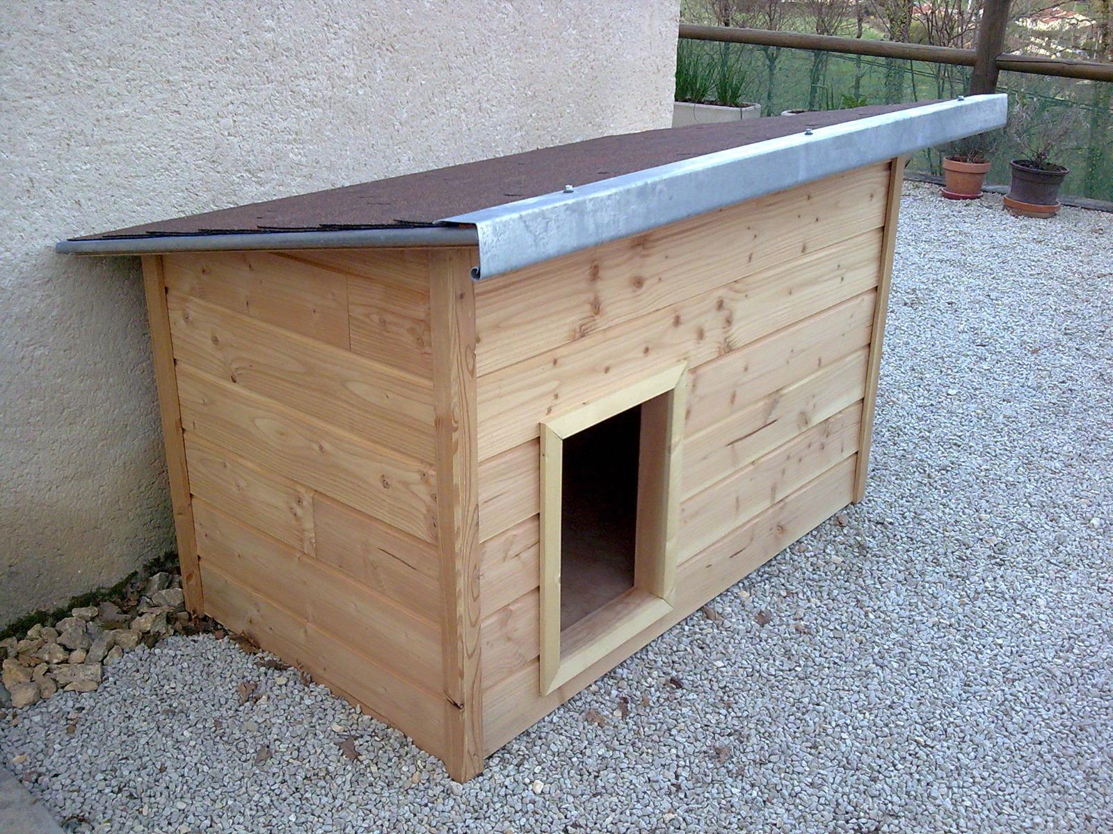 Création d'une niche grande taille bardage douglas et couverture | Menuiserie Delort Agencement Dordogne