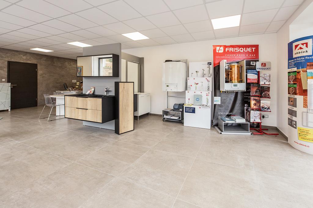 Showroom Chauffage Sanitaire 90