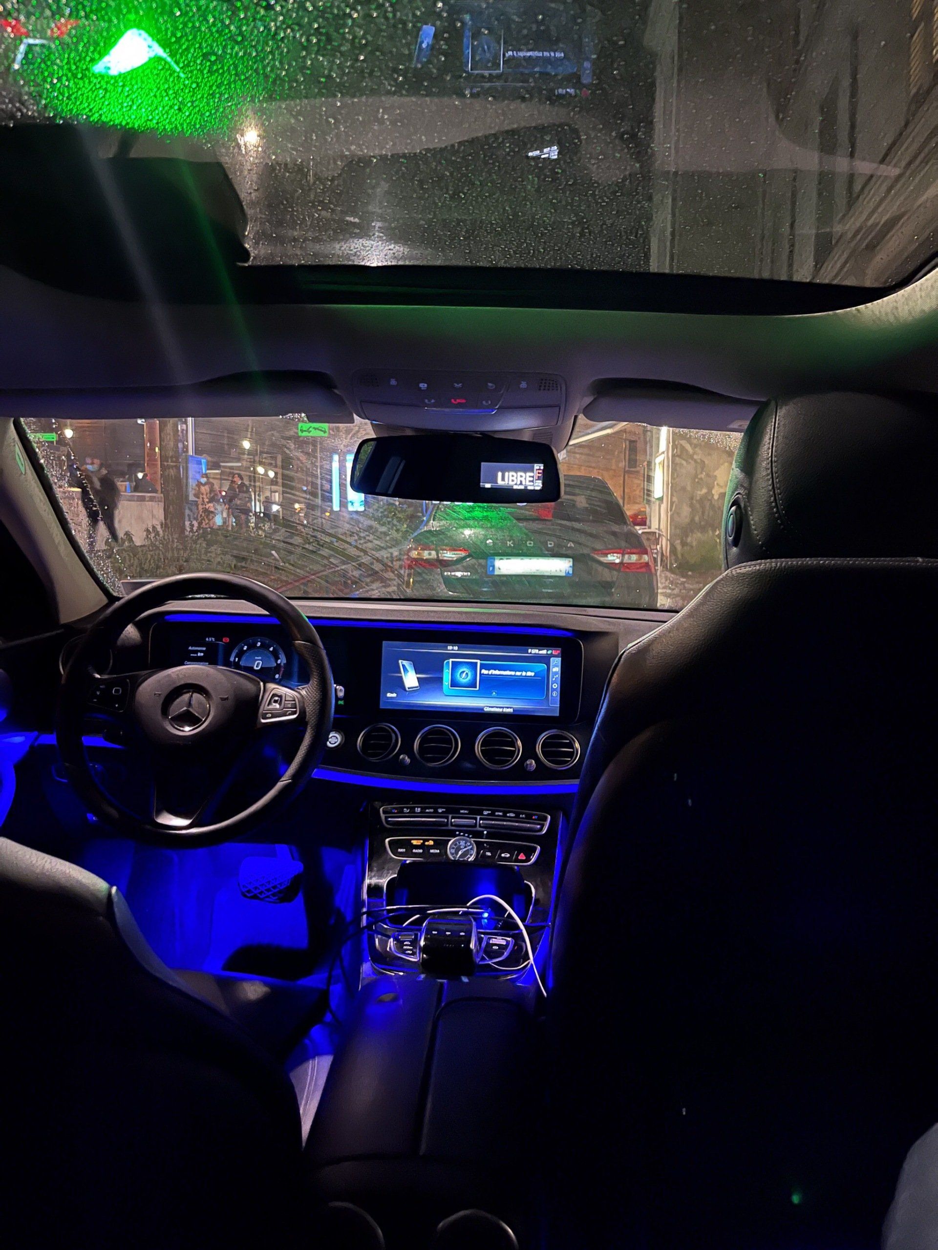 Véhicule haut de gamme