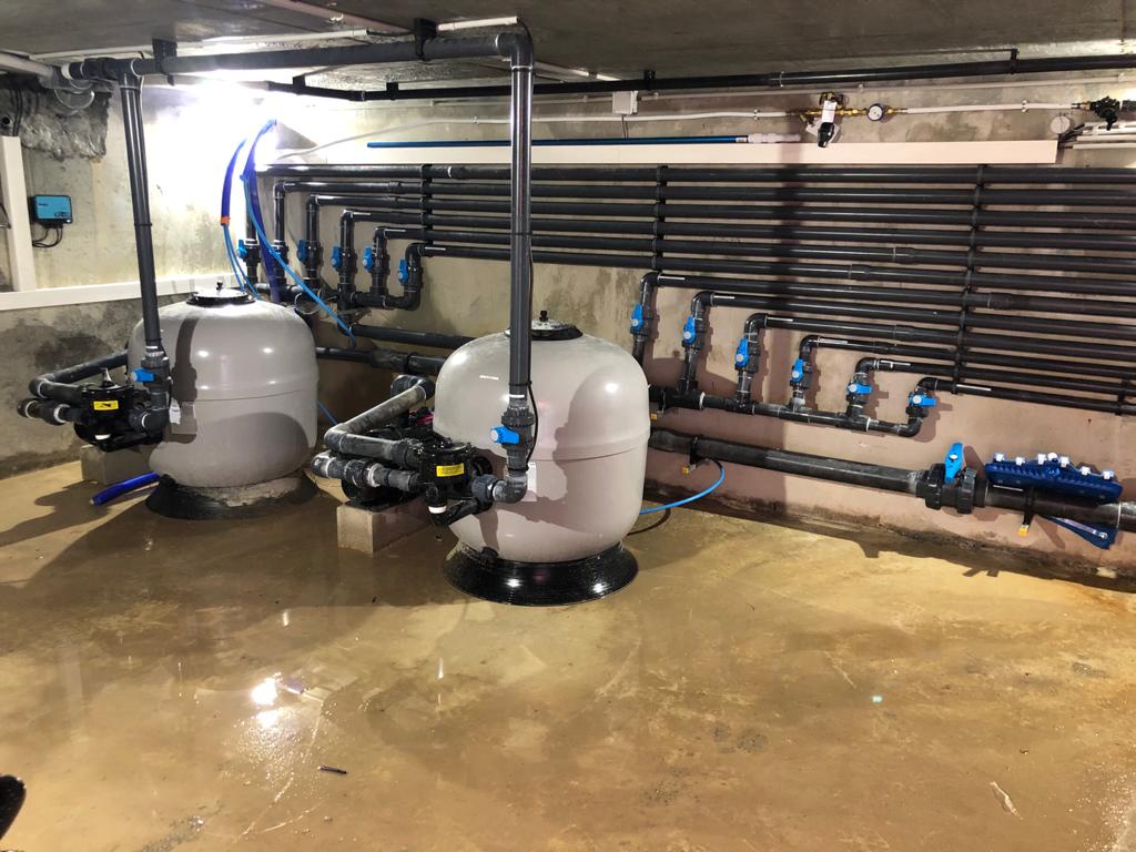 Photo de deux systèmes de filtration 