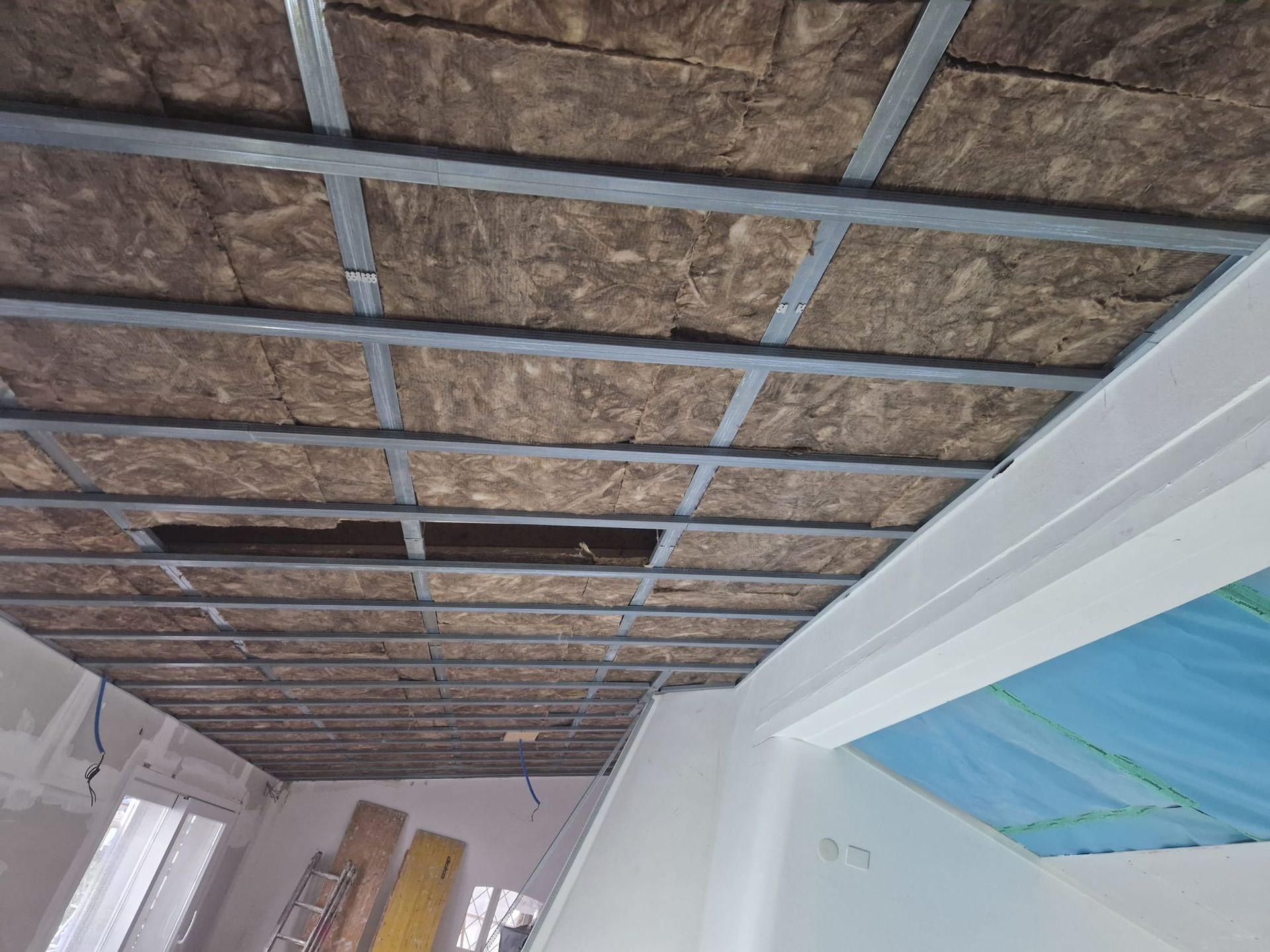 isolamento soffitto con pannelli - Gomes Gessatura Sagl
