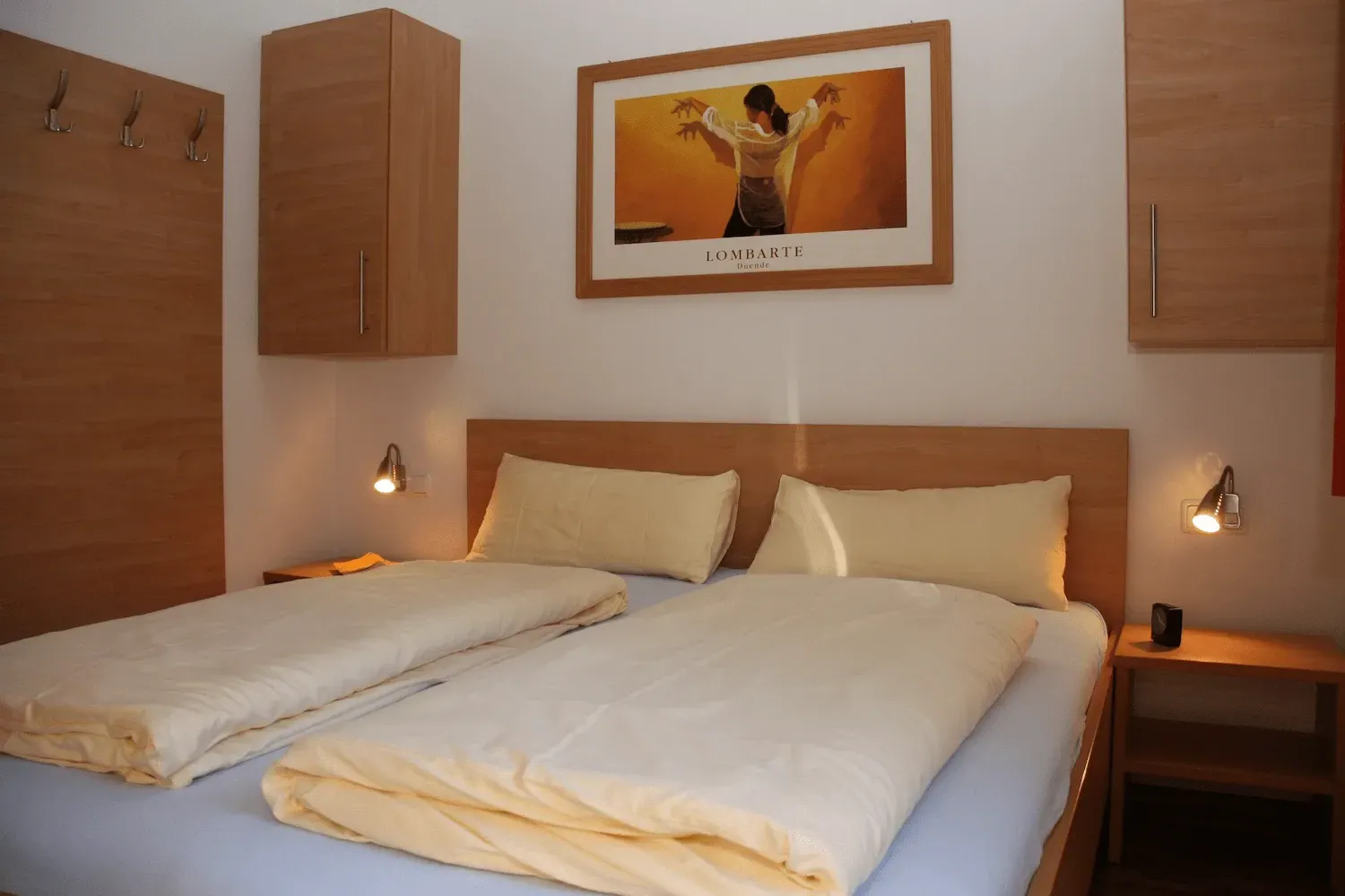 Schlafzimmer mit Doppelbett