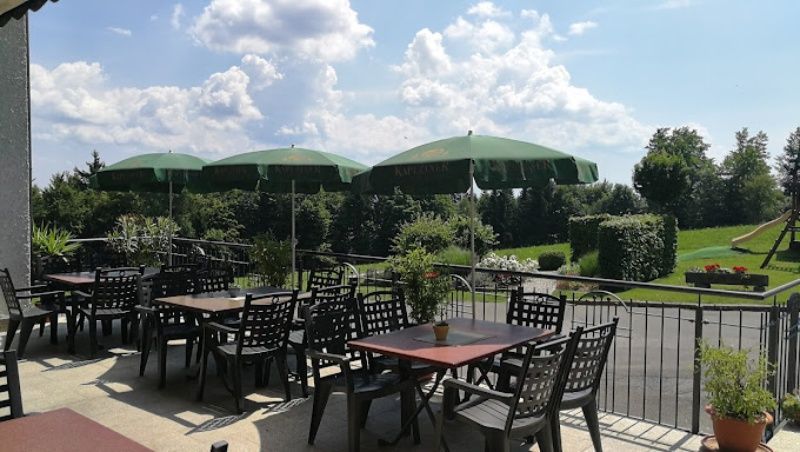 Berggasthof Metzgerei Weig Terasse