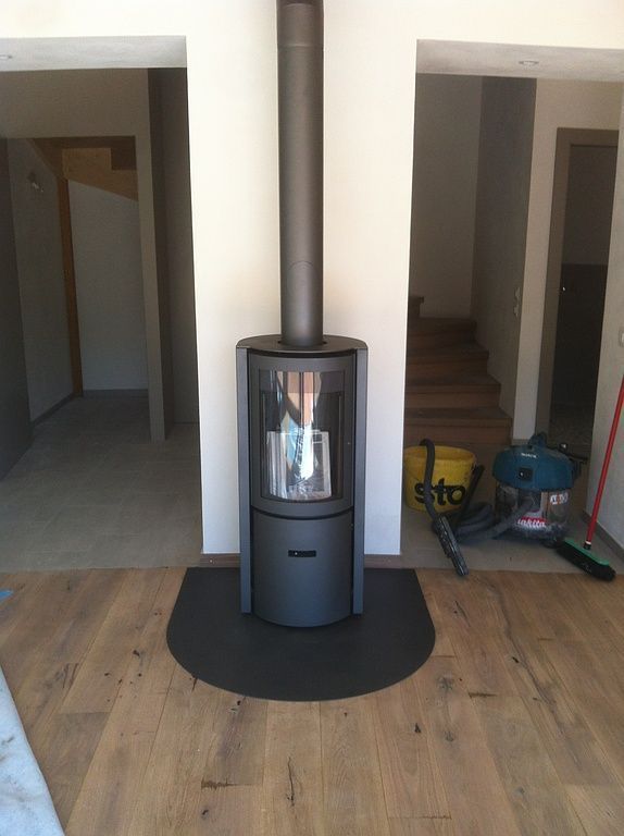 poêle à bois tournant (3 faces) Serafim Merlo Genève