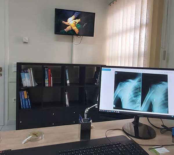 Χειρουργός Ορθοπαιδικός Μεσιακάρης Κωνσταντίνος MD, MSc στην Μυτιλήνη