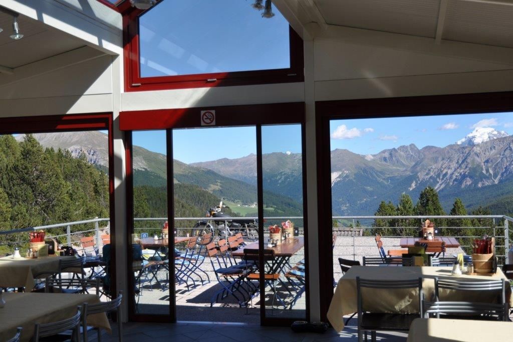 Restaurant - Hotel Süsom-Givè - Tschierv