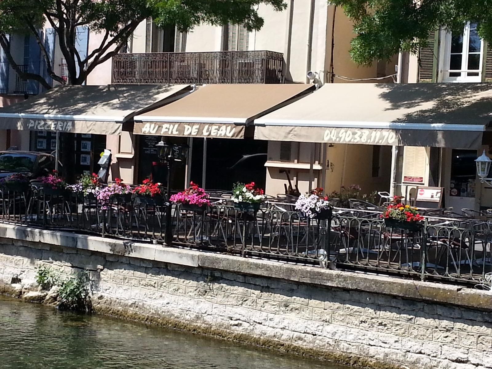 Store banne restaurant