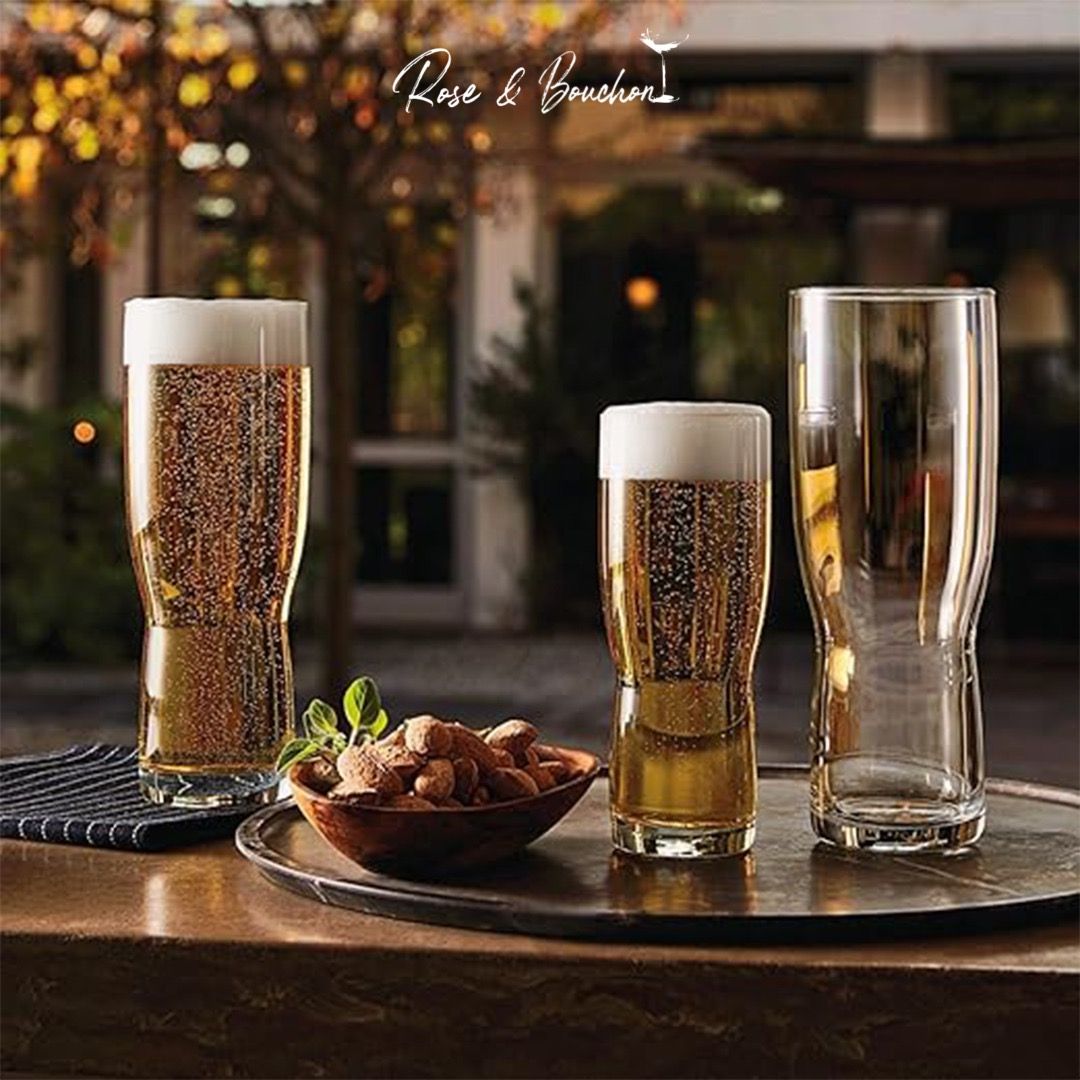 Trois verres à bière  