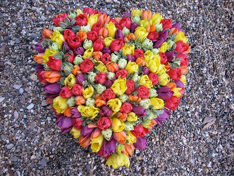 Herz als Grabschmuck