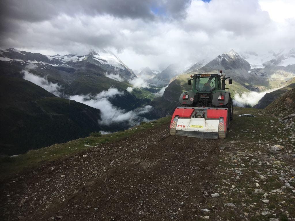 Steinbrechen - Renatec AG in Busswil BE