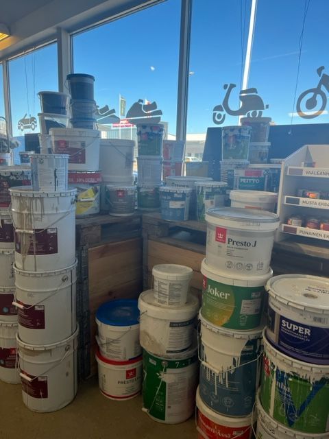 Maalit Laaksojen Konekirppiksellä.