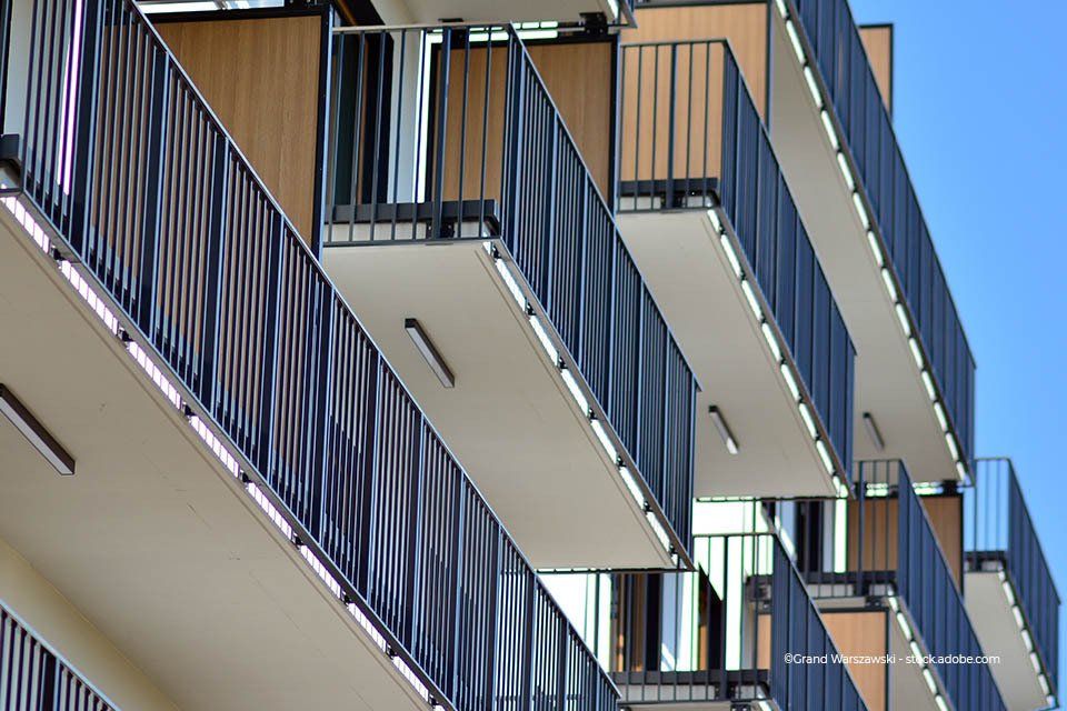 Balkone mit Metallgeländern der Firma Kunz Thomas Metallstudio