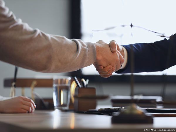 Anwaltskanzlei Pfeifer & Kollegen Justitia