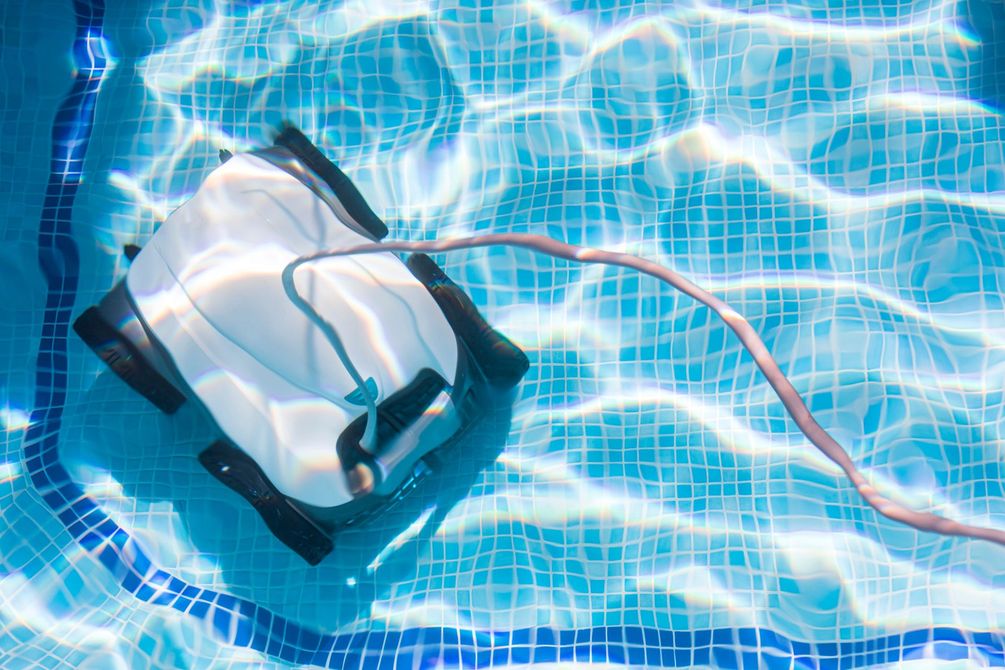 Photo d'un robot de nettoyage de piscine