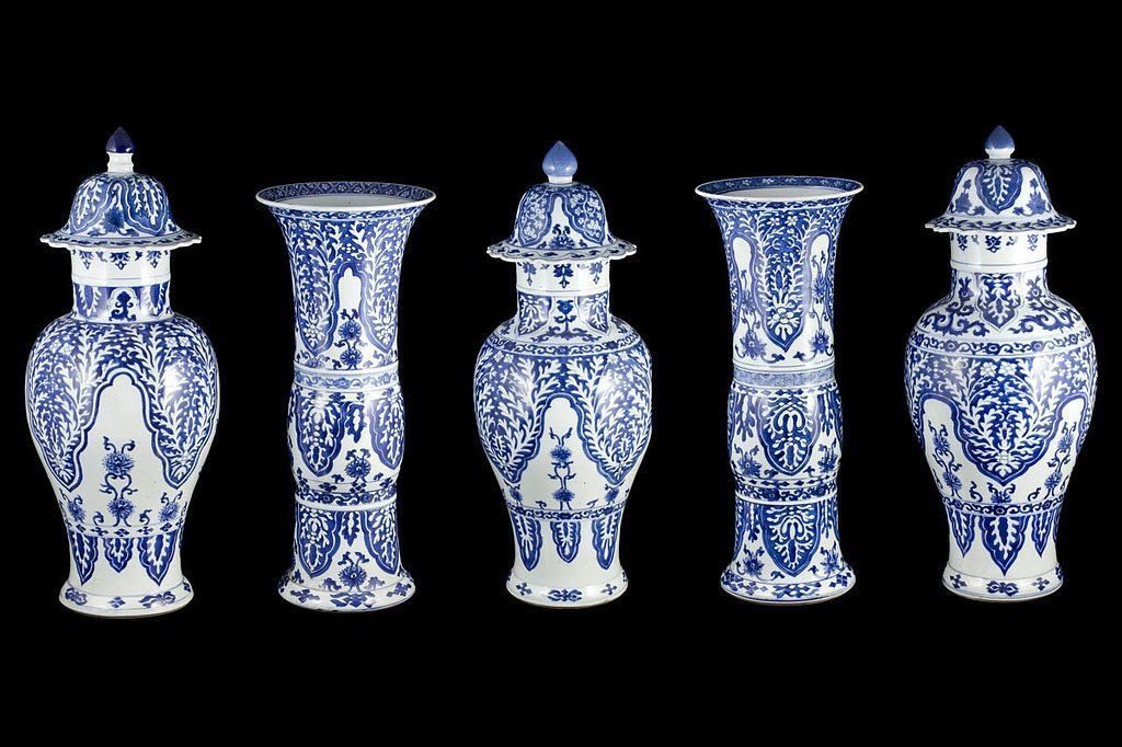 Vases en porcelaine