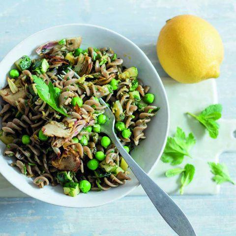 SPIRALES AU SARRASIN AUX PETITS POIS ET ARTICHAUTS