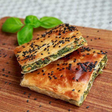 TOURTE AUX ÉPINARDS ET À LA FÉTA