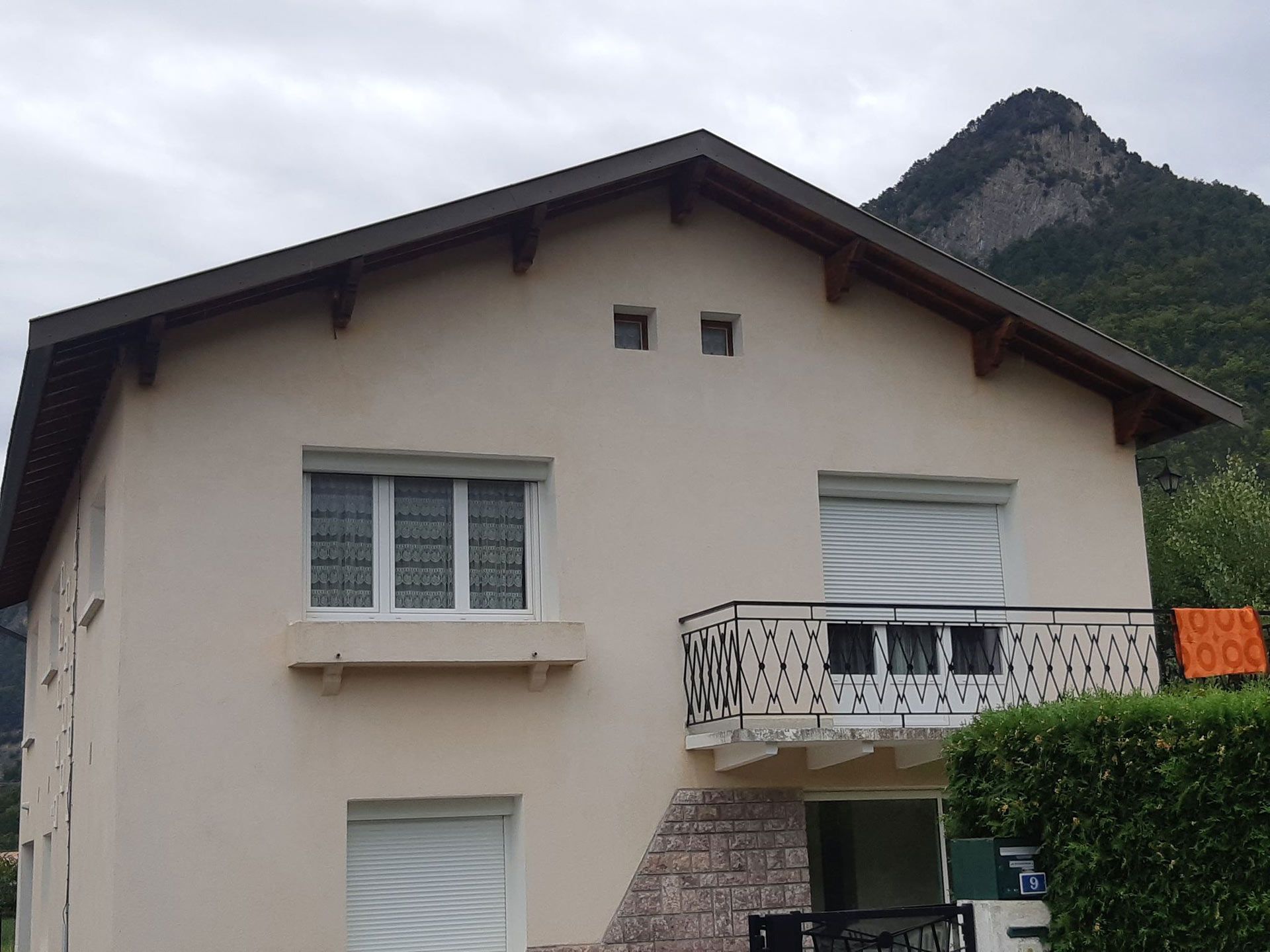 Travaux sur façade réalisés par DR Construction