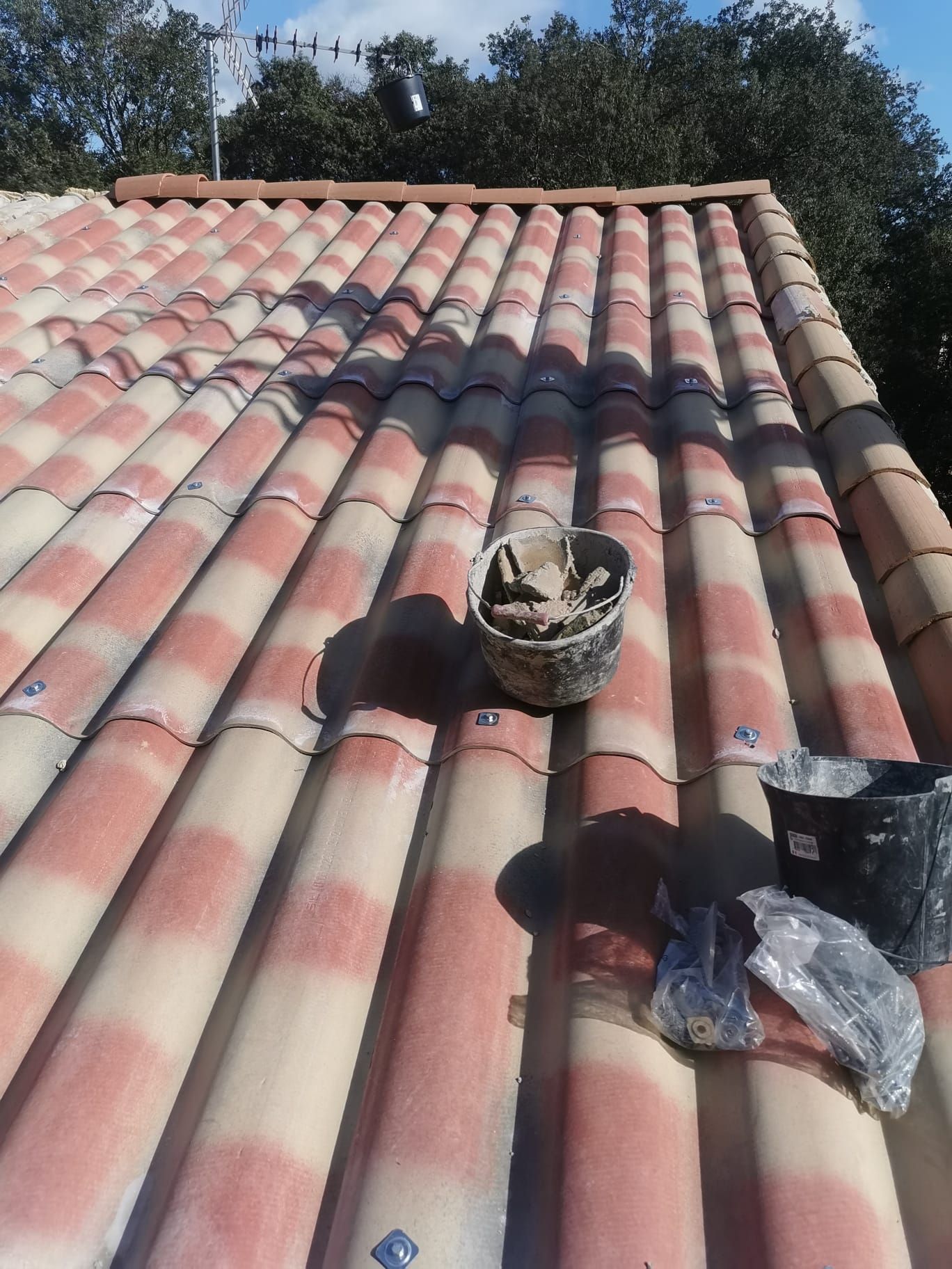 Pose d'éverites imitation tuiles