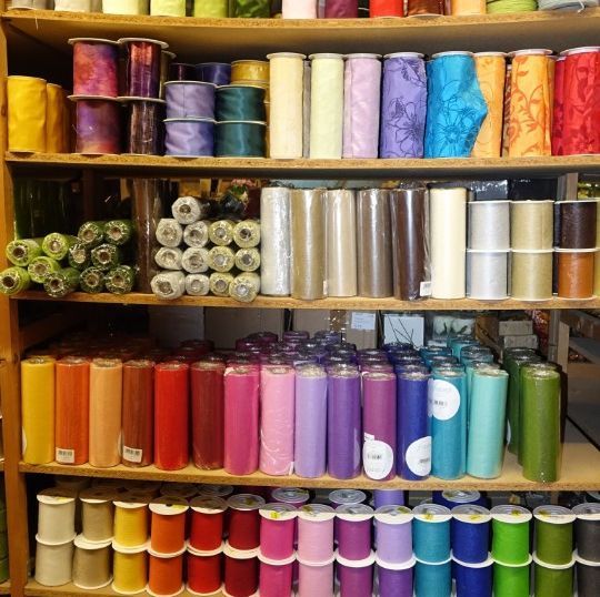 bunte Dekorationsbänder