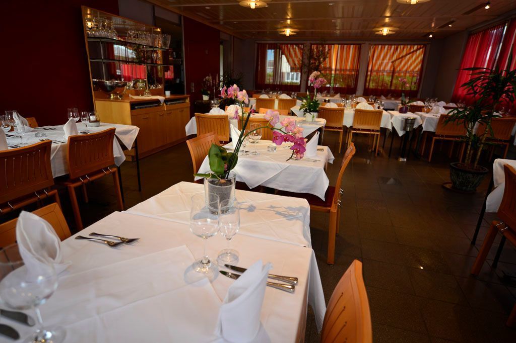 Der grosse Saal für festliche Anlässe und grössere Gruppen.