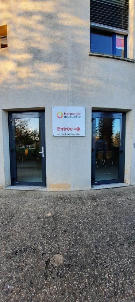 Porte aluminium avec vitrage résistant à l'effraction
