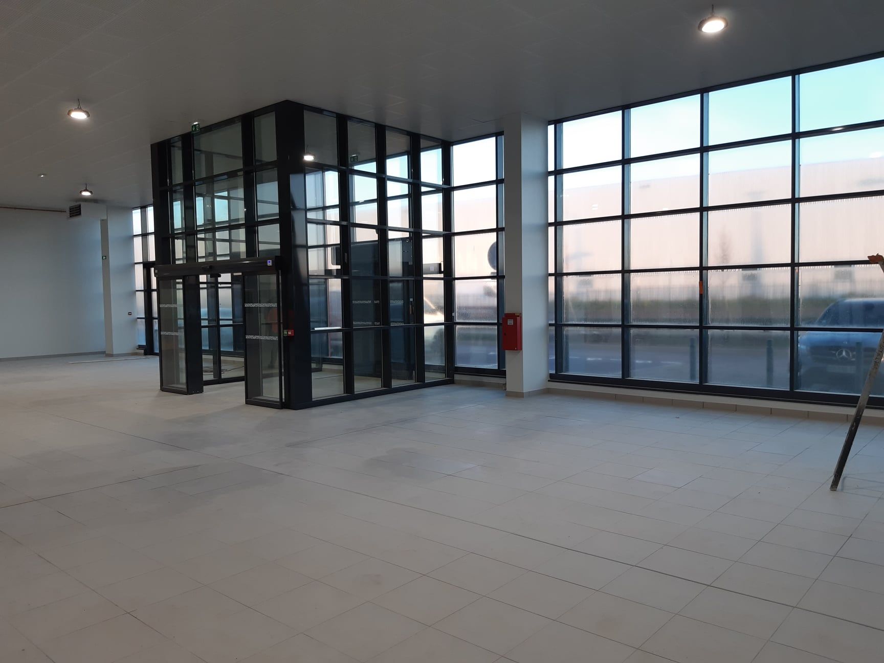 sas d'entré en métal