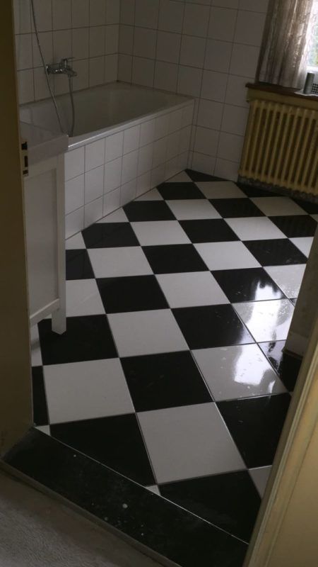 Wenn Sie einen Partner für Umbauten jeglicher Art suchen, wenden Sie sich an uns, die GT Bauservice GmbH mit Sitz in Muttenz. Unsere erfahrenen Kundenmaurer und Gipser stehen Ihnen bei allen Bauvorhaben zur Seite, einschließlich der Renovierung und Gestaltung von Badezimmern. Wir sind in Muttenz, Pratteln, Liestal und der gesamten Region Basel für Sie da. Kontaktieren Sie uns für einen Termin.