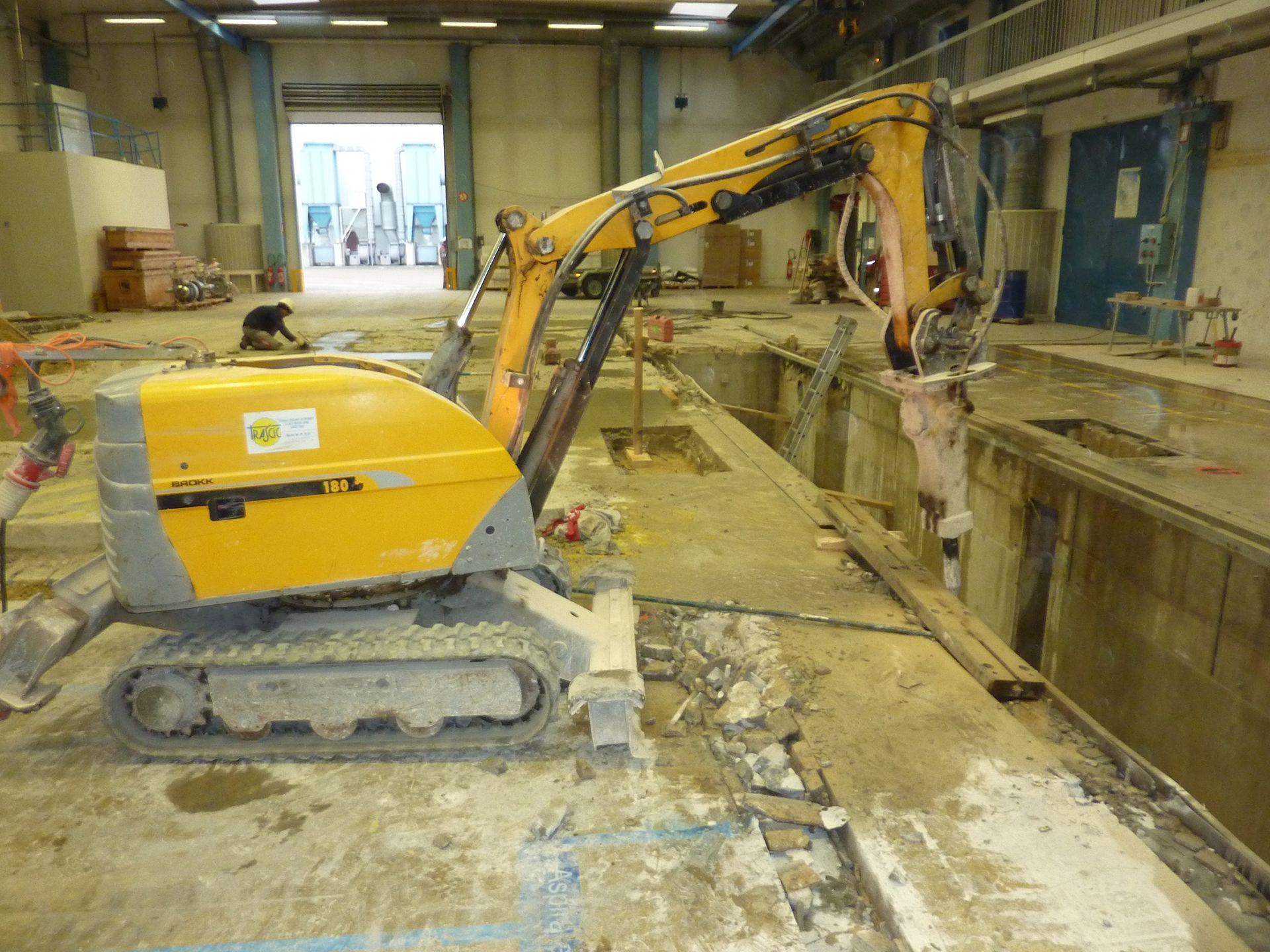 Démolition au Brokk 180 BRH.