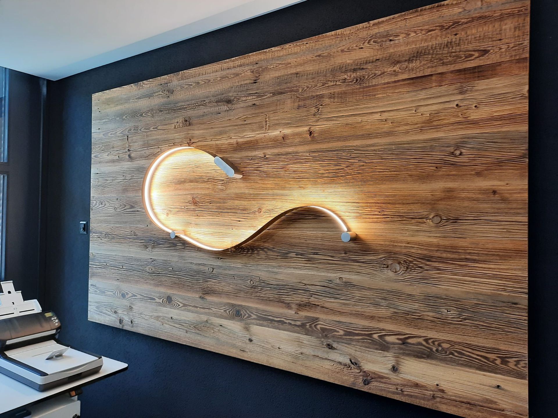 Raiffeisen Troistorrents: Parois en Vieux bois