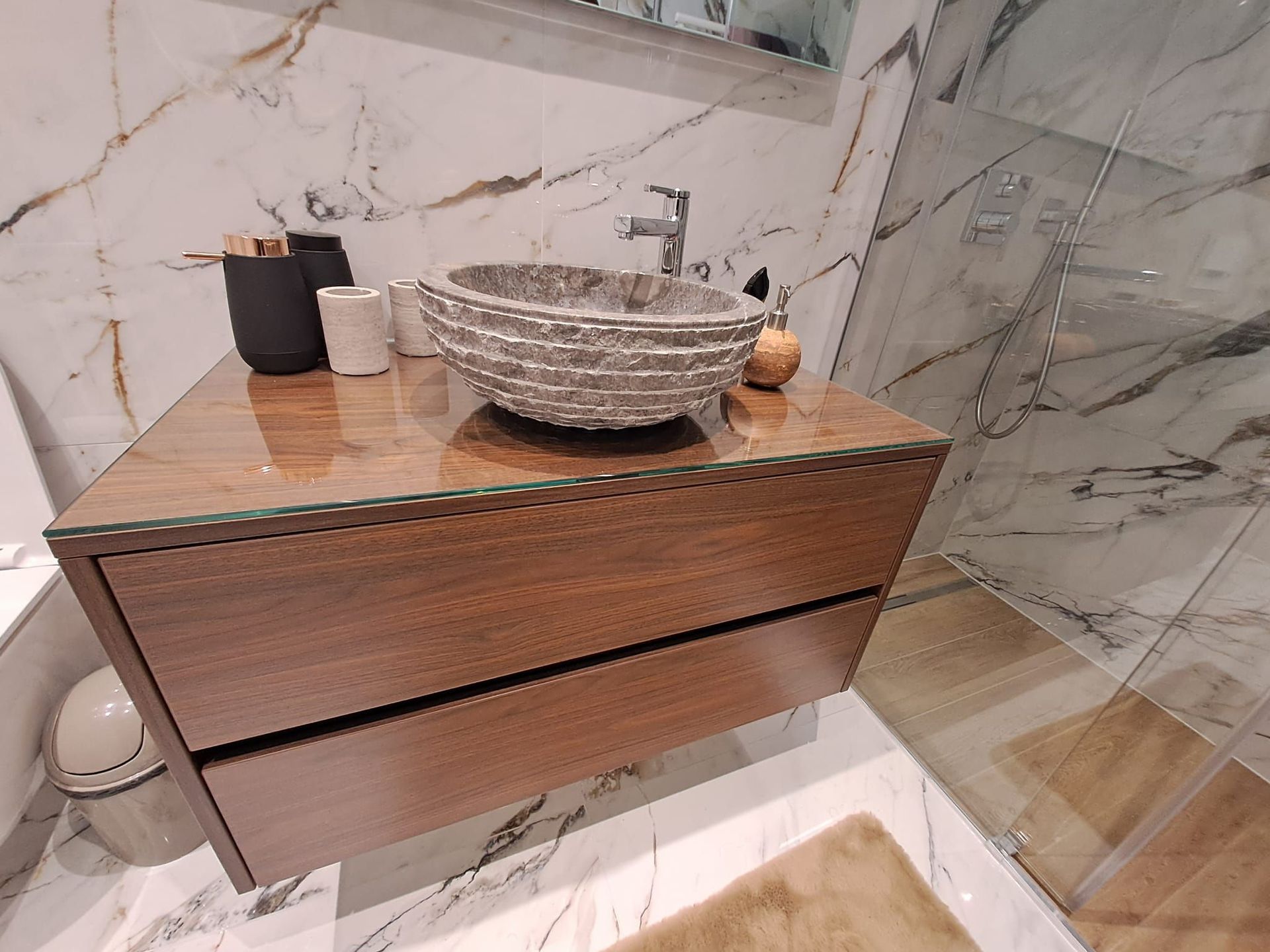 Meuble salle de bain stratifié noyer