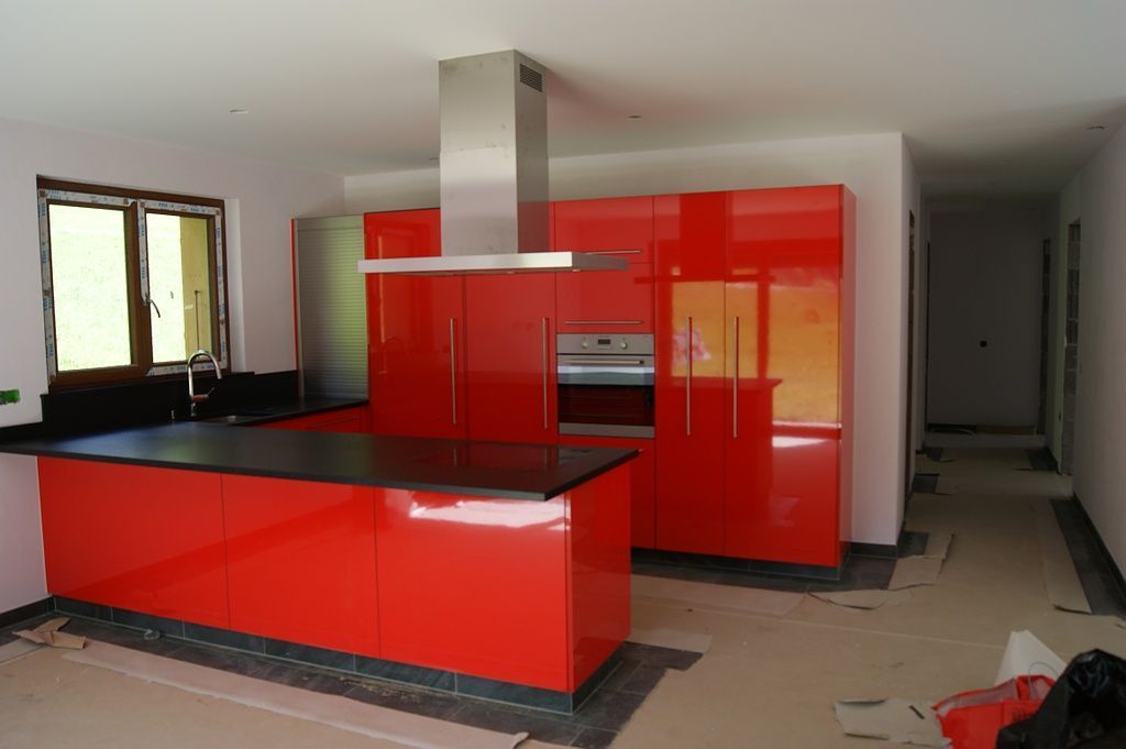 Cuisine stratifié brillant.