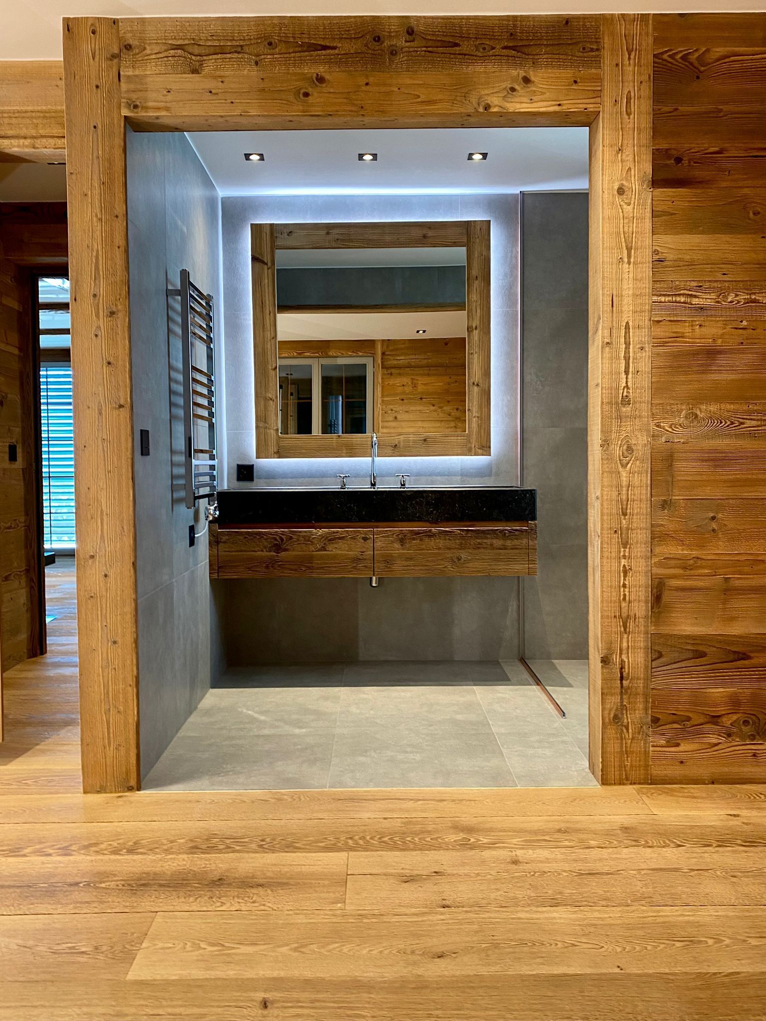 Miroir chauffants avec cadre vieux bois